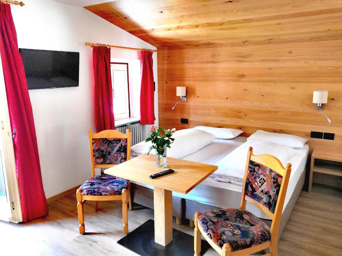 コルヴァーラ・イン・バディーア Garni Gabrieli Bed & Breakfast エクステリア 写真